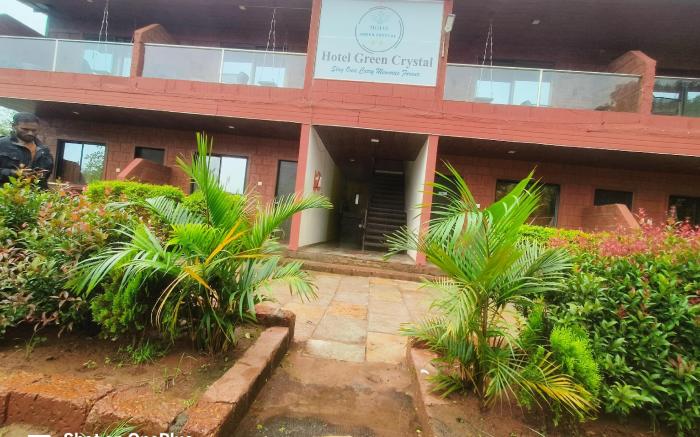 Hotel Green Crystal