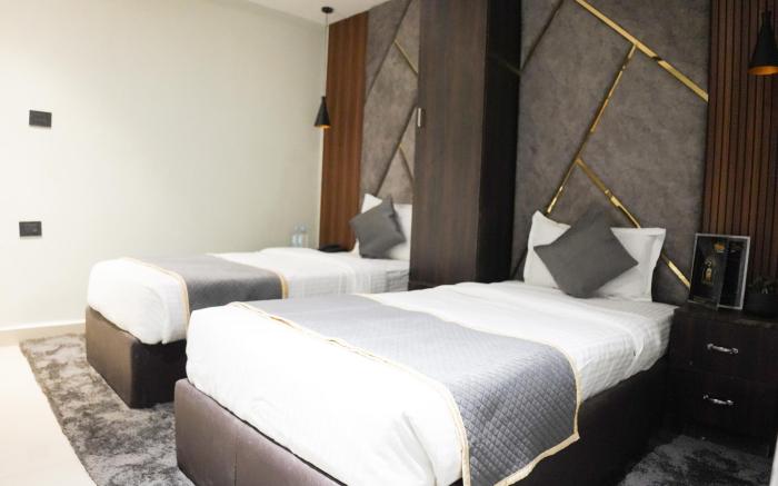 The Palatial Hotel