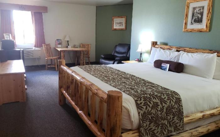 Cody Legacy Inn & Suites