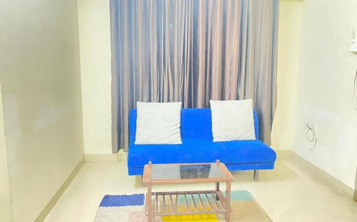 Prime Location 1BHK with Car Pkn