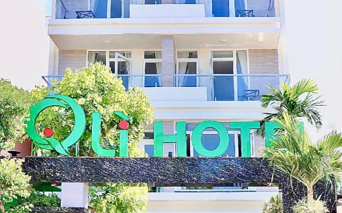 QLI HOTEL