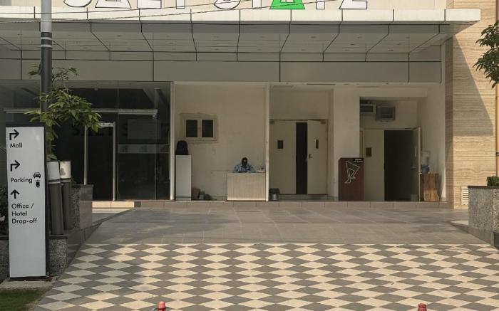 Saltstayz Premier - Mohali Chandigarh
