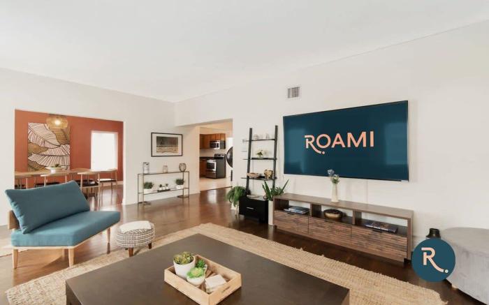 Roami at Bayview Place | Penthouse |Tub |6 Bed