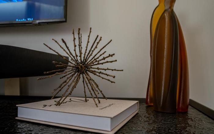 Unique Ap Next To KAFD