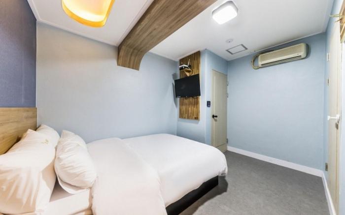 Yongsan Sharp Hotel
