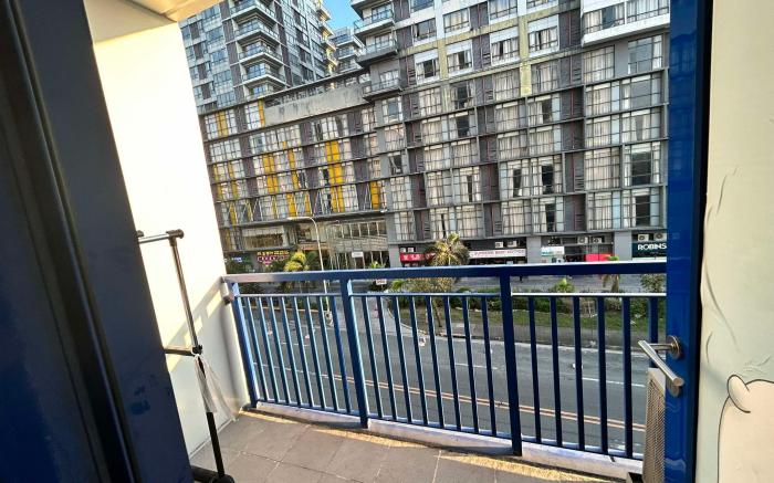 SEA RESIDENCES Affordable staycation