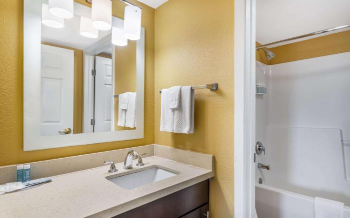 MainStay Suites Houston NASA/Clear Lake