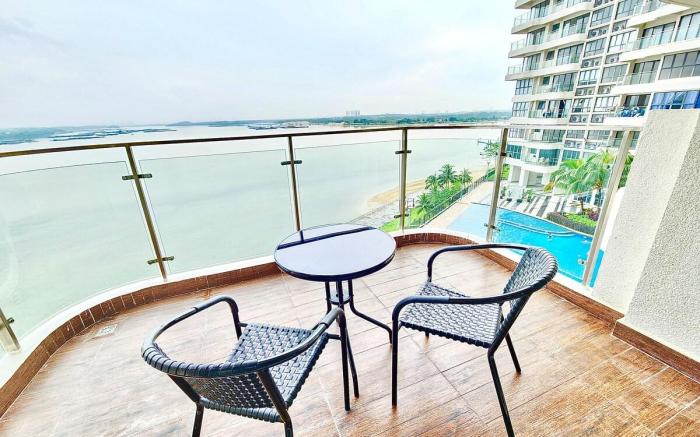 Tropical Sea View Suites/Bay Laurel Country Garden