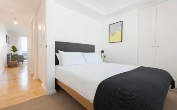 123 Apartment - RiverGate Apartments