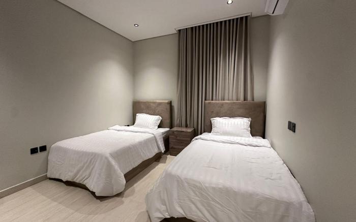 Amara - Almalqa studio LUXE 1
