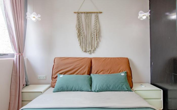 Cozy unit 1024 near Times Square/Pavilion/Alor Str