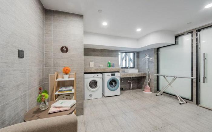 Home Inn Plus Jiande Xin'an River Riverside