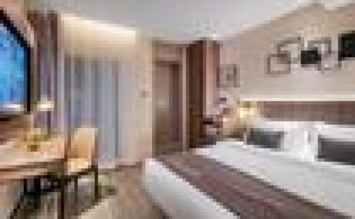 Home Inn Plus Hangzhou West Lake Lakeside Hefang Pedestrian Street