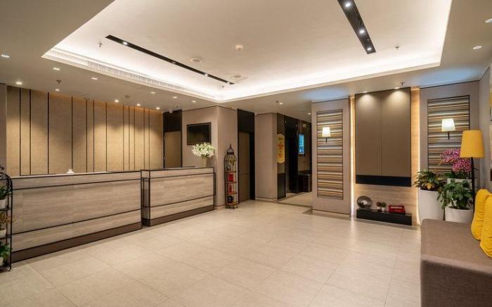 Home Inn Plus Xiamen Railway Station Lianban Mingfa Plaza