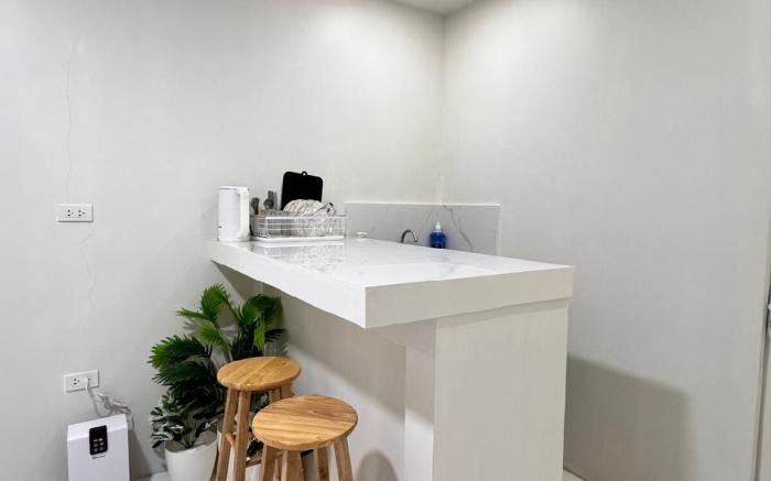 KM Suites 2BR Unit Near San Juan, L.U.