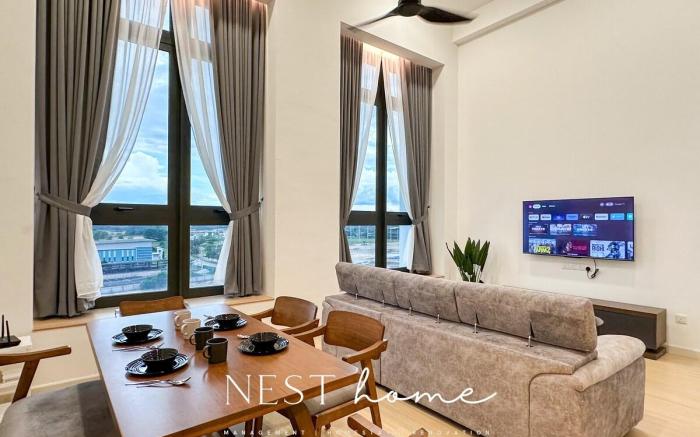 Deluxe Loft Suite 4 pax【Sunway Grid | Pool】