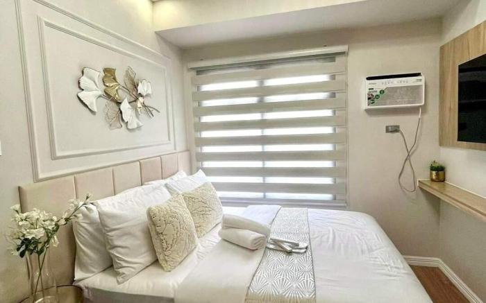 Manila Bay Suite near PICC Roxas Blvd.