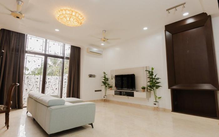 Gelugor 2-Storey Big Bungalow 23pax w/ BBQ Snooker