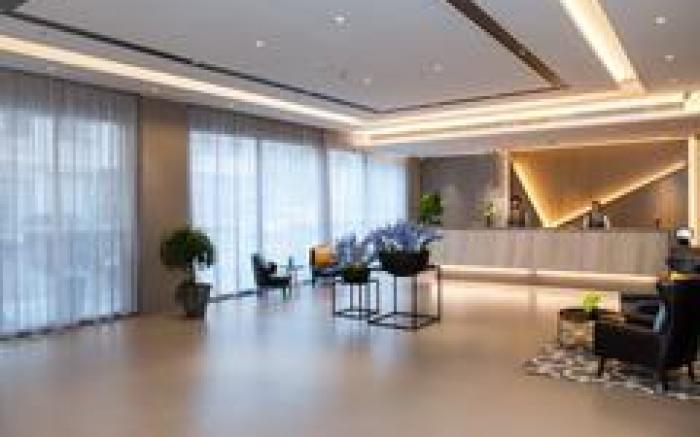 Home Inn Selected Suzhou North High-speed Railway Station Cailian Square