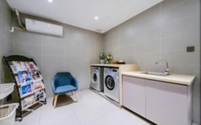 Home Inn Selected Hangzhou West Lake Wulin Square