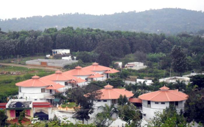 Thavika Onila Resort Yelagiri