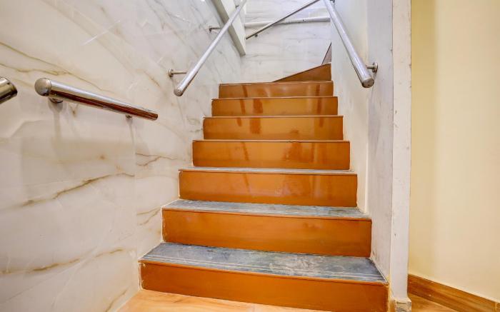 Hotel O Metro Galaxy inn