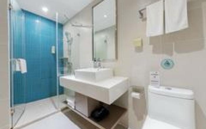 Home Inn Style Nanjing Fuzimiao Sanshan Street Metro Station Mixc