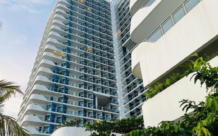 Boho inspired condo with PS4 in San Fernando