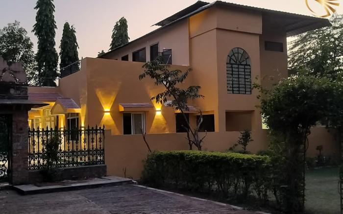 CABANA- 5 BHK Luxury Villa near Udaipur