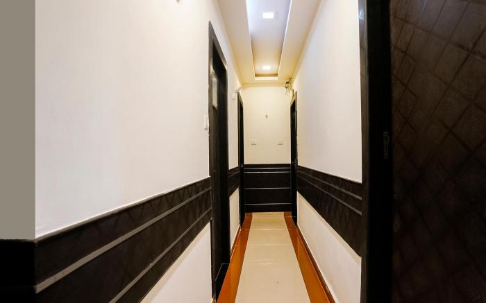FabExpress Accore Inn