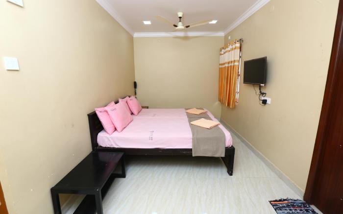Ramanas Home Stay-Near Railway Station & Bus Stand