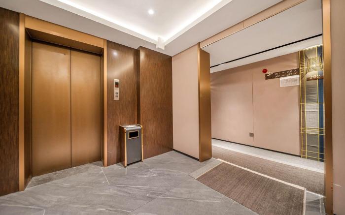Home Inn Plus Chongqing Southwest University Beibei Metro Station
