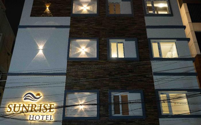  Sunrise Business Hotel 