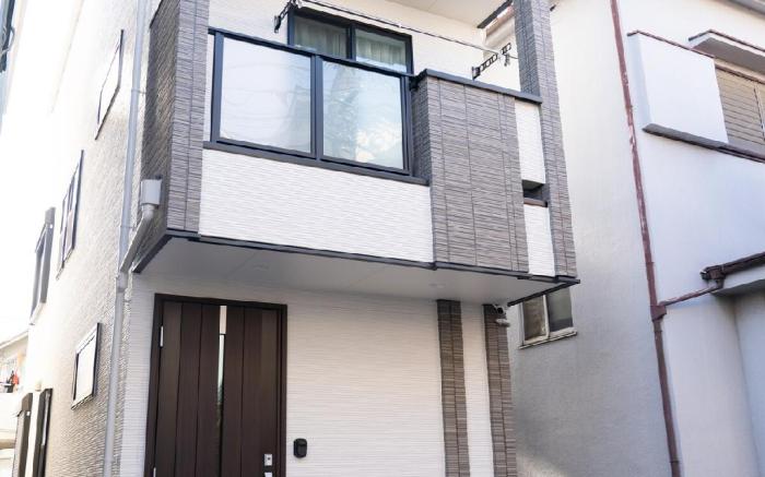 Newlybuiltproperty with direct access to Akihabara