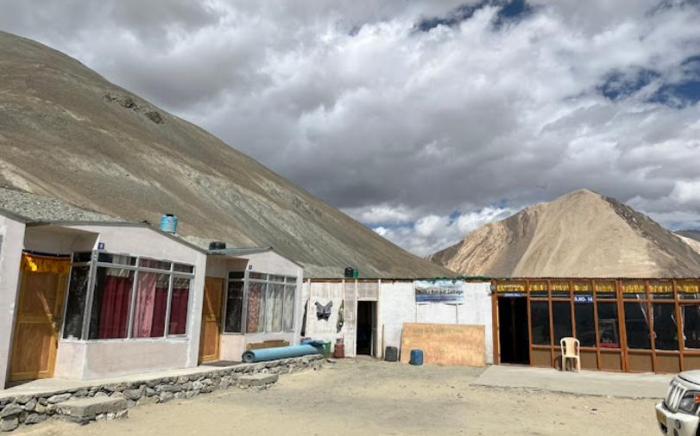 Soma Retreat Cottage, Pangong Lake