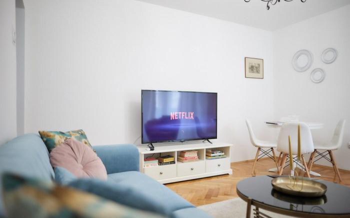 Cozy Apartament