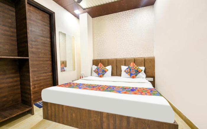 Goroomgo Shiva residency Amritsar