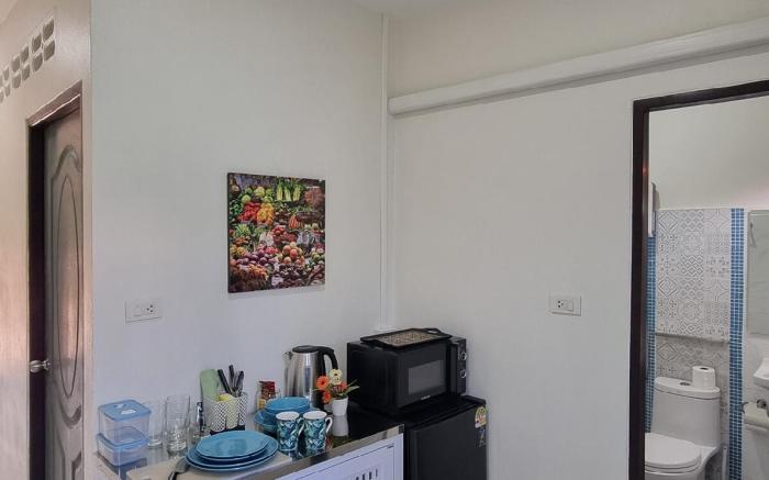 Modern Ao Nang Suite | King Bed + Lounge + Kitchen