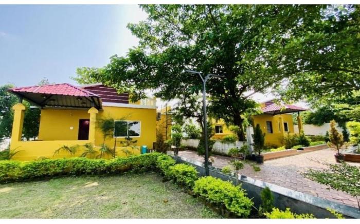 Mandu Green villa