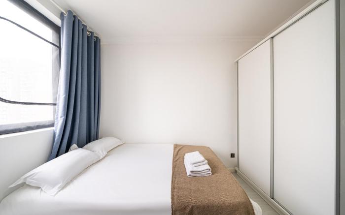 CityHome-4 BRs, 2 Baths, People's Square, the Bund