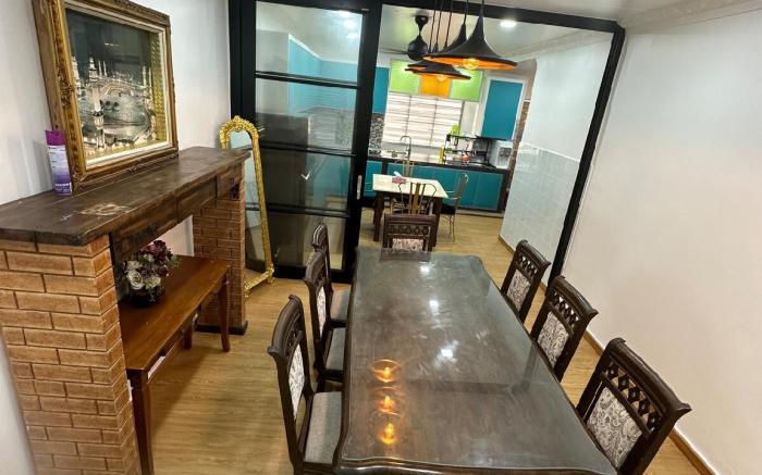 Anjong Anjang Homestay. Spacious, great location!