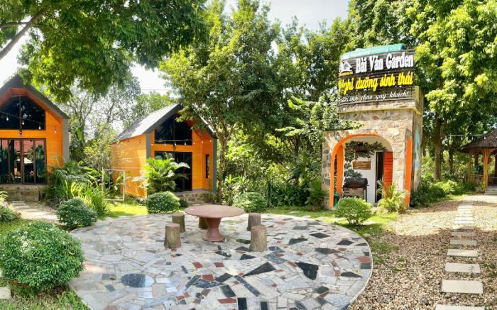 Homestay Bai Van Garden 