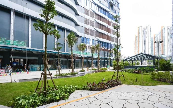 AmbiHOME Pool view VIP 2BR Lumiere An Phu W [NETF]