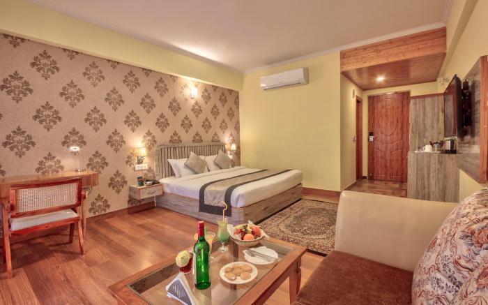 Snow Flakes Resort And Spa Centrally Heated Luxury Resort 
