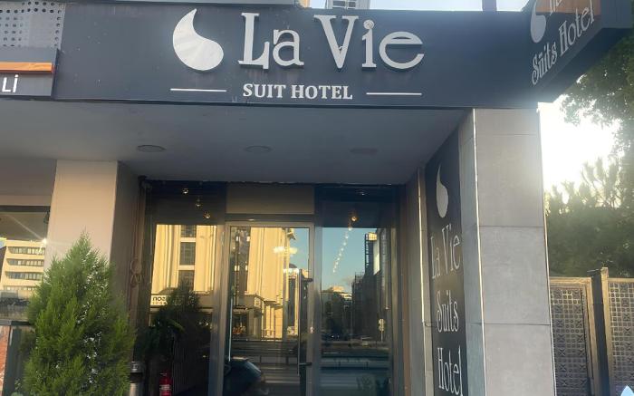 La Vie Suite Hotel