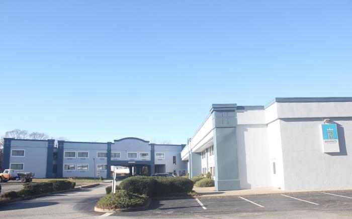 Regency Inn &Suites
