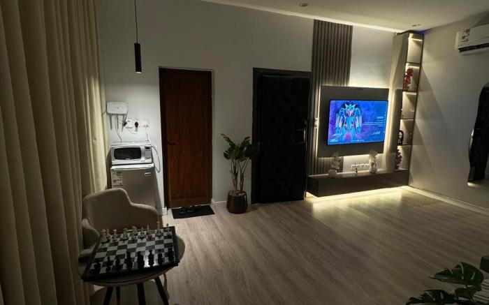 شقة مميزة بدخول ذاتي حي النرجس 11