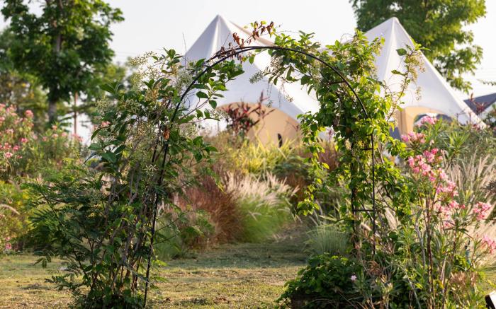 Darad valley - Camping Resort with Mountain Views