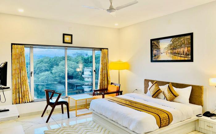 Hotel Jaydurg Retreat Udaipur - A Lakeside Hotel 