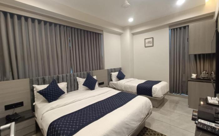 Goroomgo Asiana Motera Ahmedabad